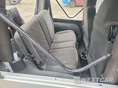 Zdjęcie 10 z 12 samochodu: 2005 JEEP WRANGLER X VIN:1J4FA39S75P357696 - miniatura