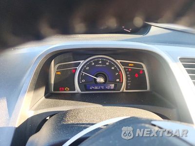 Zdjęcie 9 z 12 samochodu: 2010 HONDA CIVIC LX-S VIN:19XFA1F64AE023637 - miniatura