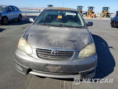 Piąte zdjęcie samochodu w środku: 2005 TOYOTA COROLLA S VIN:1NXBR32E55Z438016 - miniatura