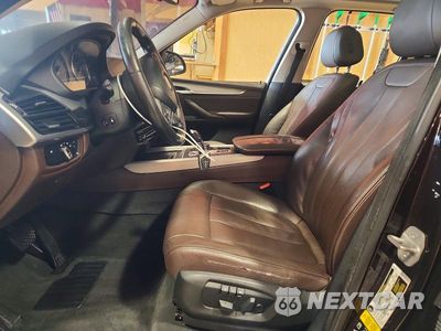 Zdjęcie 7 z 12 samochodu: 2016 BMW X5 XDRIVE35I VIN:5UXKR0C58G0P34884 - miniatura