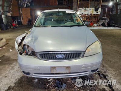 Piąte zdjęcie samochodu w środku: 2006 FORD FOCUS ZX5 VIN:1FAFP37N16W167701 - miniatura