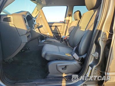 Zdjęcie 7 z 13 samochodu: 2008 JEEP COMMANDER SPORT VIN:1J8HH48K28C167648 - miniatura