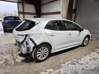 Trzecie zdjęcie samochodu z tyłu: 2026 TOYOTA COROLLA HATCHBACK SE VIN:JTND4MBE4T3263001 - miniatura