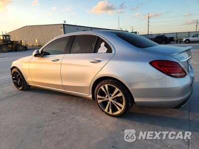Drugie zdjęcie samochodu z przodu: 2017 MERCEDES-BENZ C 300 VIN:55SWF4JBXHU195164 - miniatura