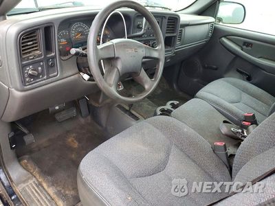 Zdjęcie 8 z 12 samochodu: 2007 GMC NEW SIERRA K1500 CLASSIC VIN:3GTEK14X27G250133 - miniatura