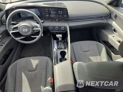 Zdjęcie 8 z 13 samochodu: 2024 HYUNDAI ELANTRA SE VIN:KMHLL4DGXRU700130 - miniatura