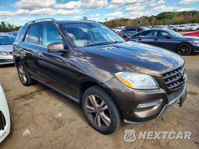 Czwarte zdjęcie samochodu z boku: 2015 MERCEDES-BENZ ML 350 4MATIC VIN:4JGDA5HB7FA549372 - miniatura