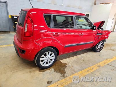 Trzecie zdjęcie samochodu z tyłu: 2013 KIA SOUL BASE VIN:KNDJT2A57D7516144 - miniatura