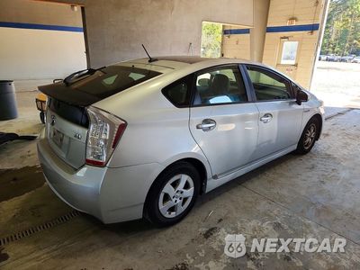 Trzecie zdjęcie samochodu z tyłu: 2011 TOYOTA PRIUS THREE VIN:JTDKN3DU4B5348186 - miniatura