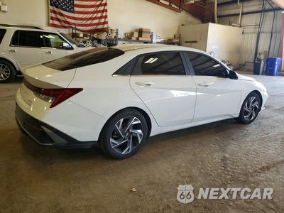 Trzecie zdjęcie samochodu z tyłu: 2024 HYUNDAI ELANTRA LIMITED VIN:KMHLP4DG7RU815336 - miniatura