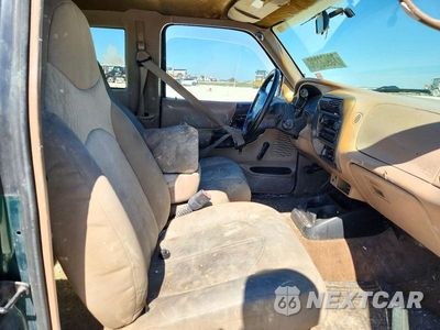 Zdjęcie 10 z 12 samochodu: 2001 MAZDA B3000 CAB PLUS VIN:4F4YR16U01TM07655 - miniatura