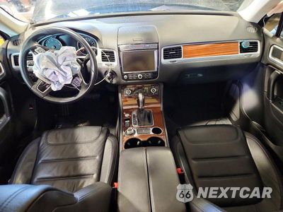 Zdjęcie 8 z 13 samochodu: 2015 VOLKSWAGEN TOUAREG V6 VIN:WVGEF9BP0FD002072 - miniatura