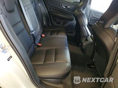 Zdjęcie 10 z 12 samochodu: 2020 VOLVO V60 CROSS COUNTRY T5 MOMENTUM VIN:YV4102WKXL1038372 - miniatura