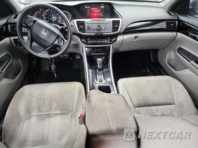 Zdjęcie 8 z 12 samochodu: 2016 HONDA ACCORD LX VIN:1HGCR2F31GA182765 - miniatura