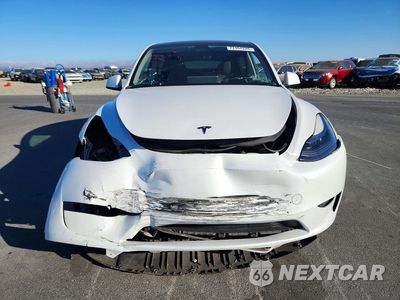 Piąte zdjęcie samochodu w środku: 2024 TESLA MODEL Y VIN:7SAYGDEF3RF089261 - miniatura