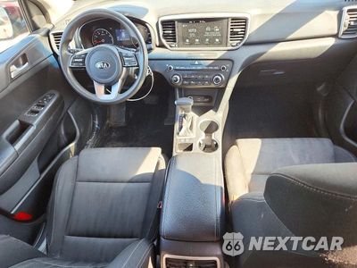 Zdjęcie 8 z 13 samochodu: 2021 KIA SPORTAGE LX VIN:KNDPM3AC2M7936731 - miniatura