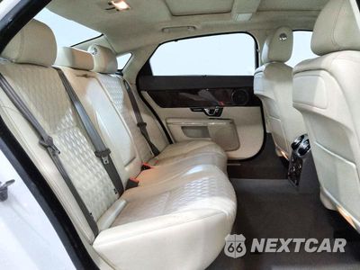 Zdjęcie 10 z 13 samochodu: 2016 JAGUAR XJL PORTFOLIO VIN:SAJWA2G75G8V99089 - miniatura