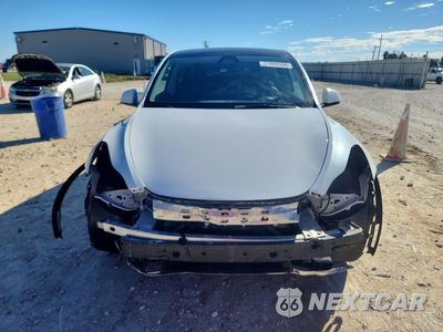 Piąte zdjęcie samochodu w środku: 2023 TESLA MODEL Y VIN:7SAYGDEE3PA149167 - miniatura