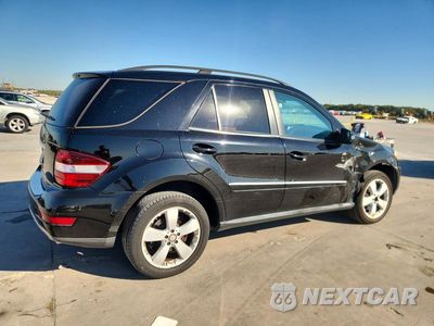 Trzecie zdjęcie samochodu z tyłu: 2009 MERCEDES-BENZ ML 350 VIN:4JGBB56E99A525693 - miniatura