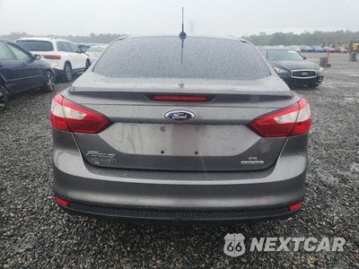 Zdjęcie 6 z 12 samochodu: 2013 FORD FOCUS SE VIN:1FADP3F22DL115877 - miniatura