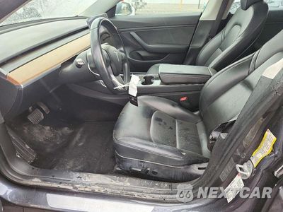 Zdjęcie 7 z 12 samochodu: 2018 TESLA MODEL 3 VIN:5YJ3E1EBXJF130790 - miniatura