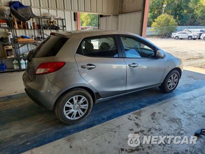 Trzecie zdjęcie samochodu z tyłu: 2013 MAZDA MAZDA2 VIN:JM1DE1KYXD0170402 - miniatura