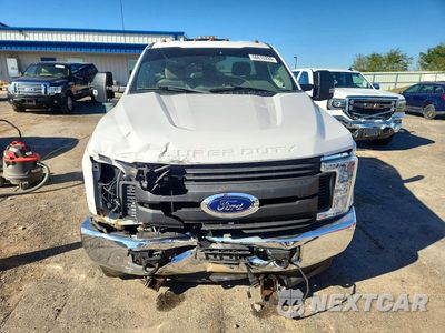 Piąte zdjęcie samochodu w środku: 2017 FORD F250 SUPER DUTY VIN:1FTBF2B69HEB64110 - miniatura