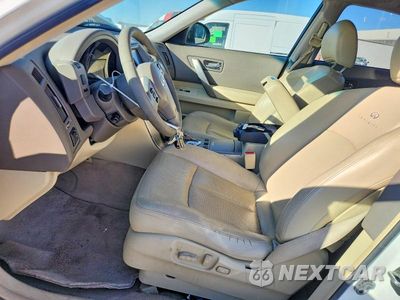 Zdjęcie 7 z 13 samochodu: 2008 INFINITI FX35 BASE VIN:JNRAS08W38X204429 - miniatura