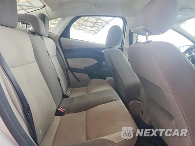 Zdjęcie 10 z 12 samochodu: 2014 FORD FOCUS SE VIN:1FADP3F2XEL190246 - miniatura