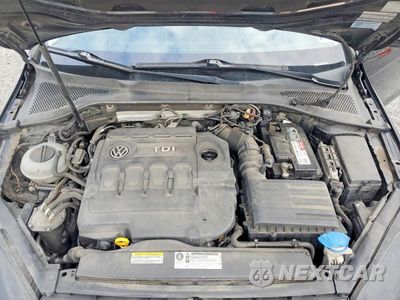 Zdjęcie 11 z 12 samochodu: 2015 VOLKSWAGEN GOLF TDI VIN:3VWRA7AU2FM046902 - miniatura
