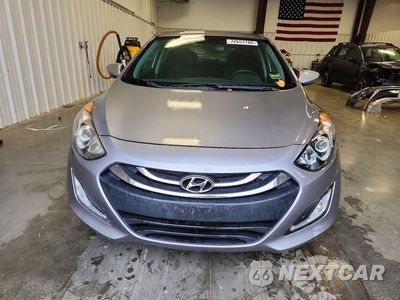 Piąte zdjęcie samochodu w środku: 2013 HYUNDAI ELANTRA GT BASE VIN:KMHD35LE1DU030177 - miniatura