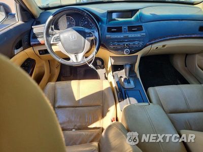 Zdjęcie 8 z 12 samochodu: 2010 HONDA ACCORD CROSSTOUR EXL VIN:5J6TF1H51AL007745 - miniatura