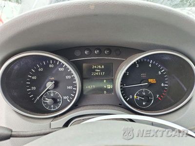 Zdjęcie 9 z 13 samochodu: 2008 MERCEDES-BENZ ML 350 VIN:4JGBB86E98A346408 - miniatura