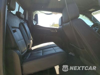 Zdjęcie 10 z 12 samochodu: 2025 CHEVROLET SILVERADO K1500 HIGH COUNTRY VIN:1GCUKJE84SZ238609 - miniatura