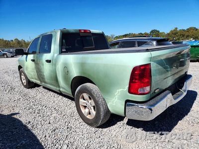 Drugie zdjęcie samochodu z przodu: 2019 RAM 1500 CLASSIC SLT VIN:1C6RR6TT8KS657634 - miniatura