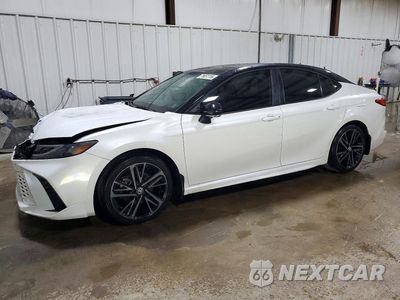 2025 TOYOTA CAMRY XSE 4T1DBADK2SU014633 - główne zdjęcie licytacji z USA - miniatura