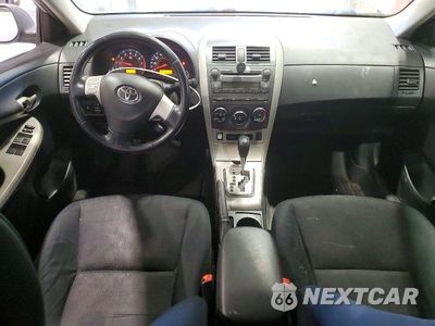 Zdjęcie 8 z 12 samochodu: 2010 TOYOTA COROLLA S VIN:1NXBU4EE6AZ199182 - miniatura