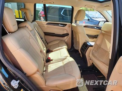 Zdjęcie 11 z 13 samochodu: 2017 MERCEDES-BENZ GLS 450 4MATIC VIN:4JGDF6EE3HA746418 - miniatura