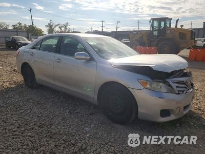 Czwarte zdjęcie samochodu z boku: 2010 TOYOTA CAMRY LE VIN:4T4BF3EK7AR016923 - miniatura