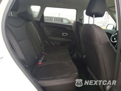 Zdjęcie 10 z 12 samochodu: 2017 KIA SOUL BASE VIN:KNDJN2A26H7503391 - miniatura