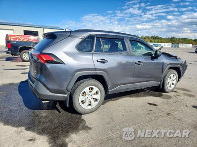Trzecie zdjęcie samochodu z tyłu: 2019 TOYOTA RAV4 LE VIN:JTMF1RFV7KD004346 - miniatura