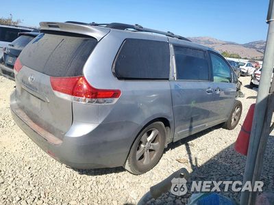 Trzecie zdjęcie samochodu z tyłu: 2011 TOYOTA SIENNA LE VIN:5TDKK3DC3BS083352 - miniatura