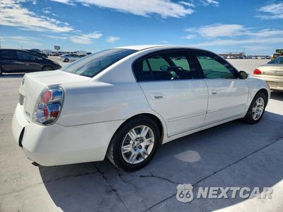 Trzecie zdjęcie samochodu z tyłu: 2006 NISSAN ALTIMA 2.5 VIN:1N4AL11D56C166076 - miniatura