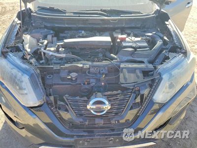 Zdjęcie 12 z 13 samochodu: 2017 NISSAN ROGUE SV VIN:KNMAT2MV4HP542086 - miniatura