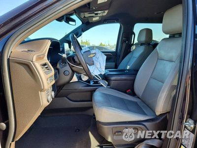 Zdjęcie 7 z 13 samochodu: 2022 CHEVROLET SUBURBAN K1500 LT VIN:1GNSKCKD0NR197928 - miniatura