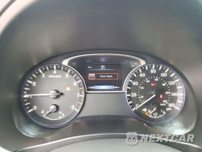 Zdjęcie 9 z 12 samochodu: 2016 NISSAN ALTIMA 2.5 SR VIN:1N4AL3AP9GC263501 - miniatura
