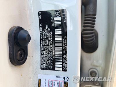 Zdjęcie 12 z 12 samochodu: 2018 TOYOTA C-HR XLE PREMIUM VIN:NMTKHMBX7JR058848 - miniatura