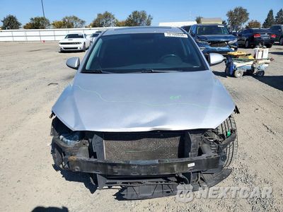 Piąte zdjęcie samochodu w środku: 2018 HYUNDAI ELANTRA VALUE EDITION VIN:KMHD84LF3JU520491 - miniatura