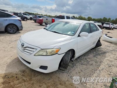 2011 TOYOTA CAMRY LE 4T4BF3EK0BR157379 - główne zdjęcie licytacji z USA - miniatura