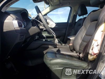 Zdjęcie 7 z 13 samochodu: 2021 MAZDA CX-5 TOURING VIN:JM3KFBCM1M0404813 - miniatura